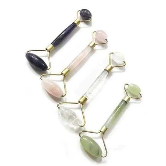 Jade Roll Massager Relieves Facial Tension Jade Roll Massager Relieves Facial Tension